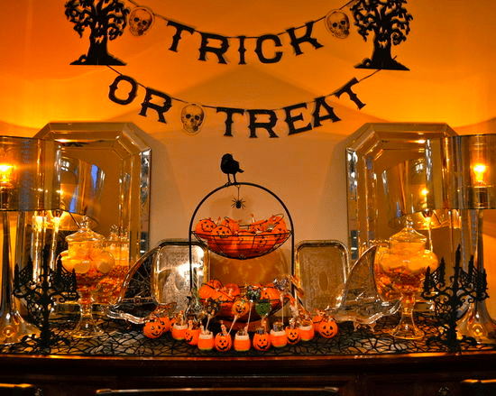 "TRICK OR TREAT"