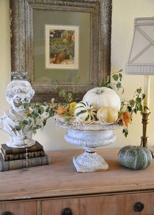 Thanksgiving Gourds and Greenery