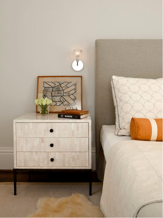 Clutter-Free Nightstands